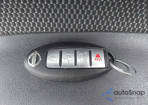 2014 Nissan Versa 1.6 Sl из США, поврежденный, VIN 3N1CN7AP9EL860219